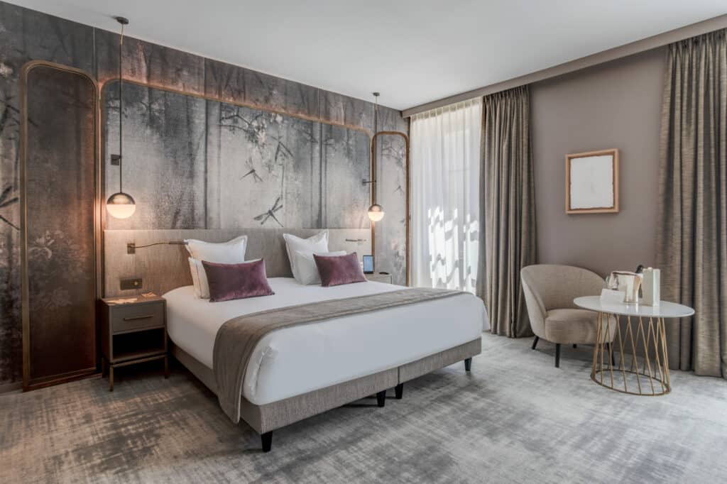 Design sonore et olfactif : son importance dans l’expérience client d’un hôtel de luxe